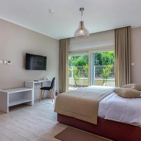 Natura 5 - Opatija By Guide *